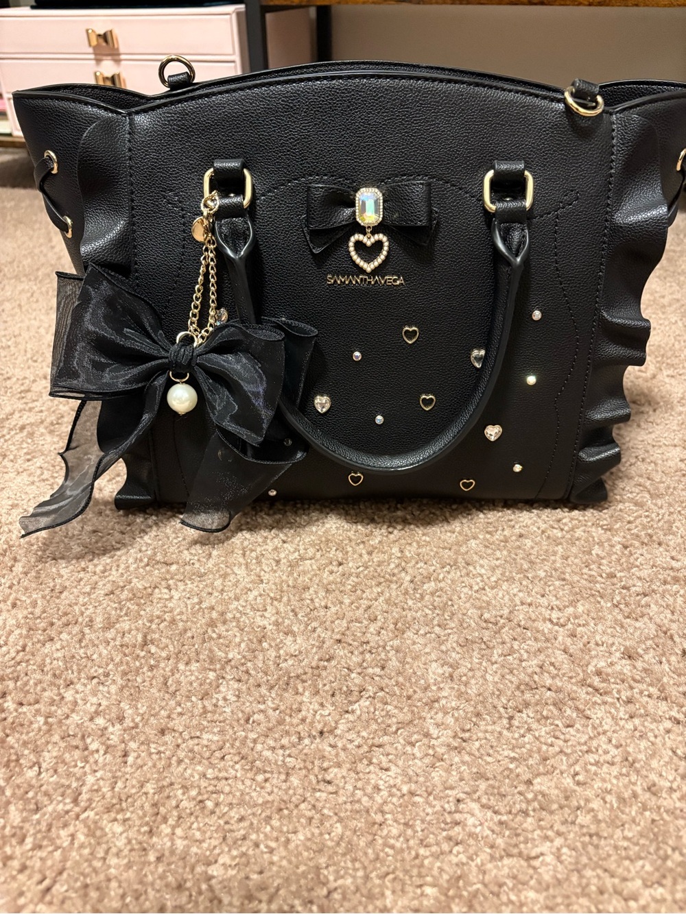 Samantha Vega Black Gold Heart Flutter Purse Large Size. Charm included. - Picture 8 of 11